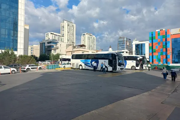 Kamil Koç Giden Yolcu Terminali Dudullu