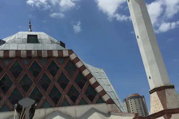 Mustafa Kanat Camii