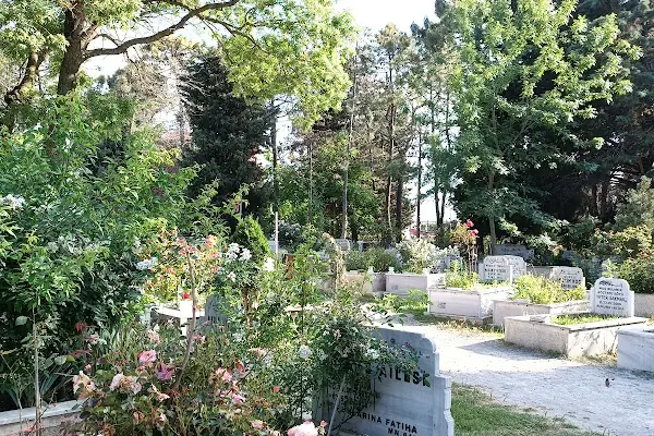 İmrahor Mezarlığı