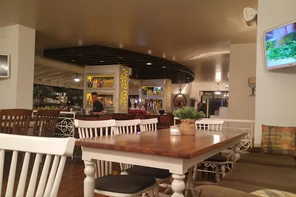 Maki Restoran Uğur Mumcu