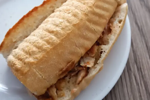 Taddoy Tavuk Döner Salonu