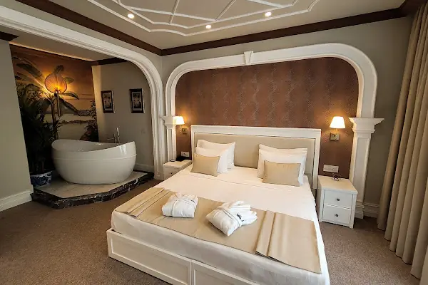 DBD Hotel Bayraklı