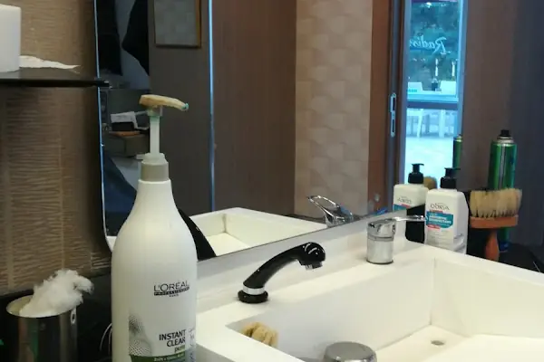 Radisson blu erkek kuaförü