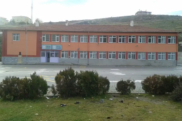 Fikri İnal İlköğretim Okulu