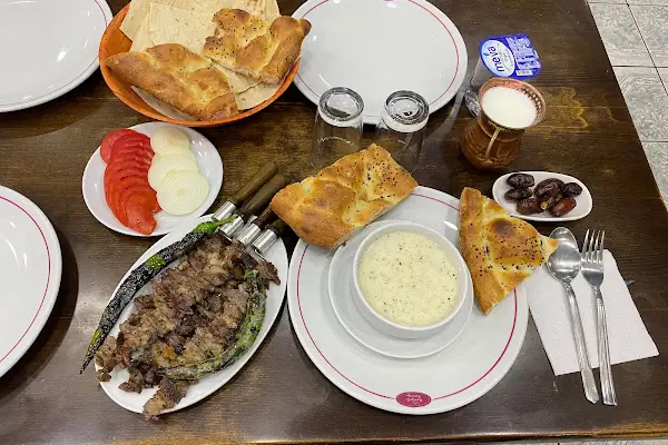 ÖZ ERZURUM CAĞ KEBAP