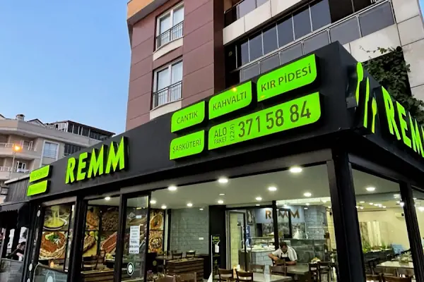 Remm Karadeniz Pide