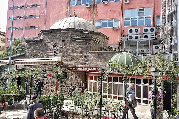 Hallaç Mahmut Cami