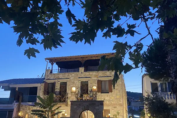 Ionia Liberty Stone Hotel