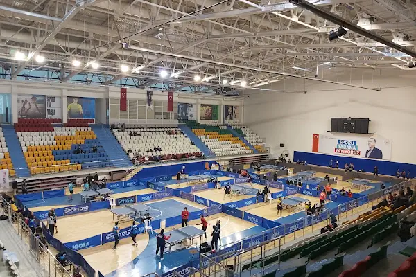 TAHA AKGÜL SPOR MERKEZİ