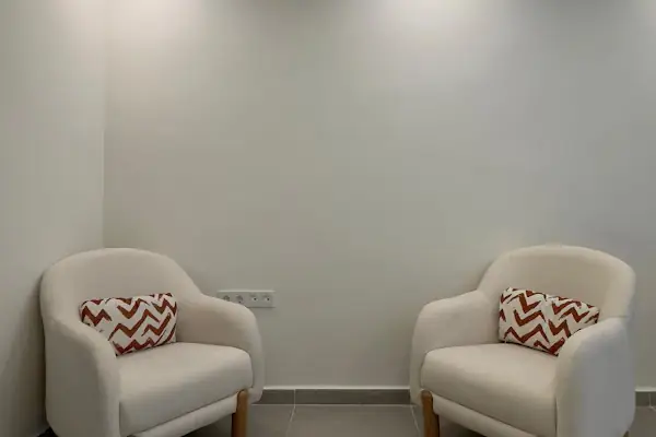 Psikolojik Danışman Esra Kırkgeçit