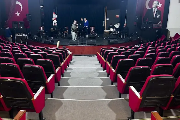 Necip Fazıl Kısakürek Toplantı Salonu