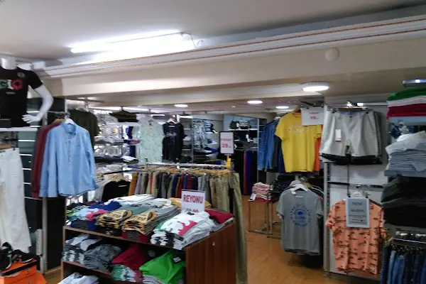 Mustafa stores