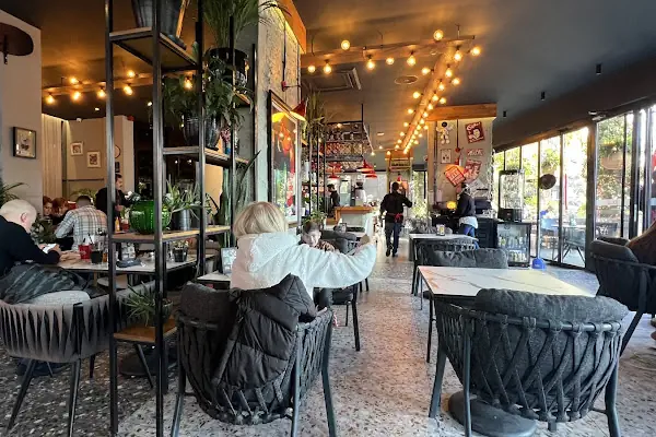 SMAK Cafe &amp; Eatery