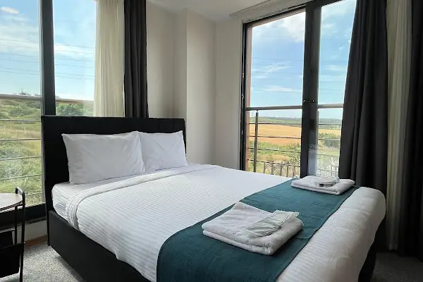 New Garden Airport Hotel