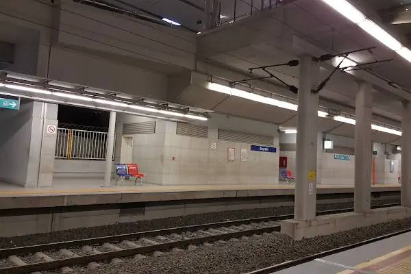 Bayraklı Metro İstasyonu