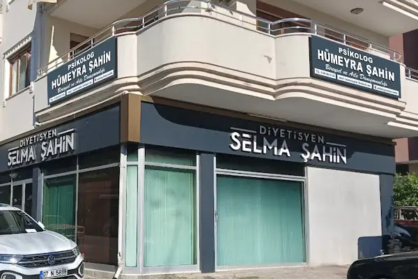 Uzman Psikolog Hümeyra Şahin