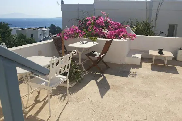 Beyaz Hotel
