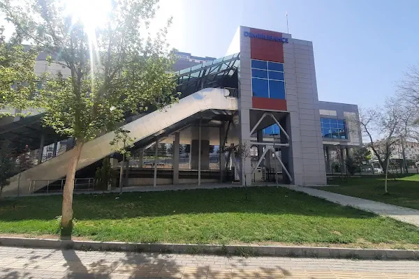 Demırlıbahçe