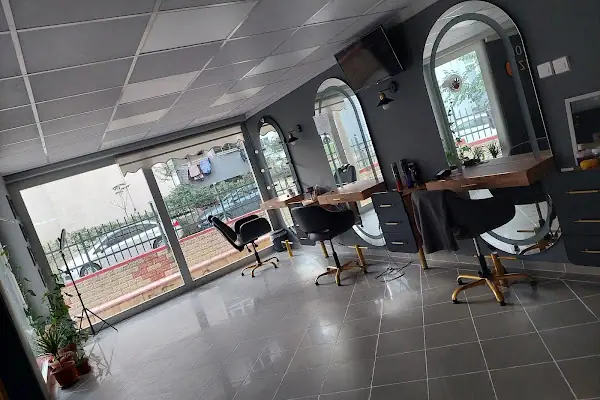 Saloon yeliz