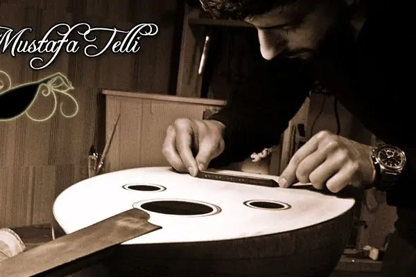 TELLİ MÜZİK ATÖLYESİ