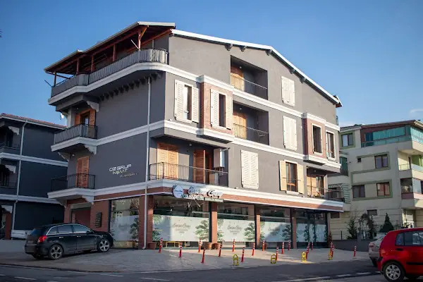 Emine Genç Kuaför ve Güzellik Salonu