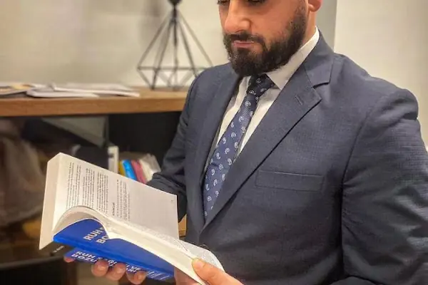 Dr. Ali Ruhan Çelik