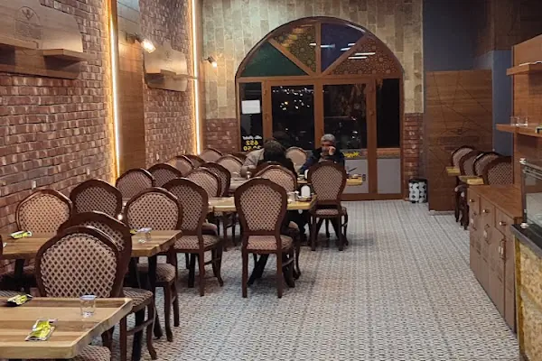 Beyaz Saray Şevket Usta Kebap Ciger