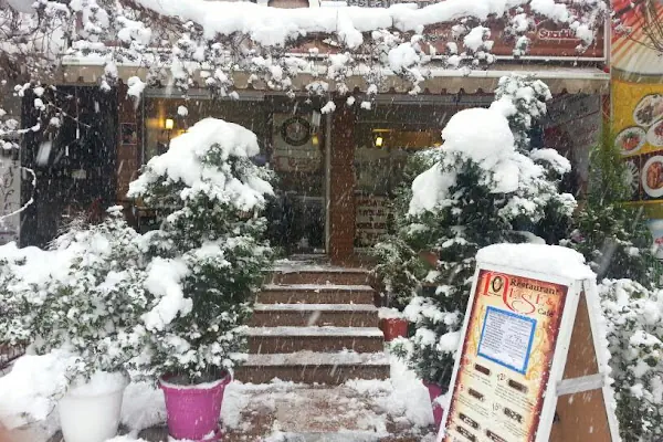 Neşe Sucuk Evi