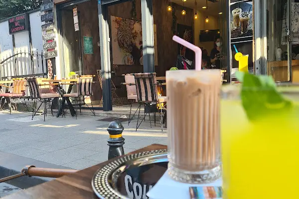 Kahverengi Coffee