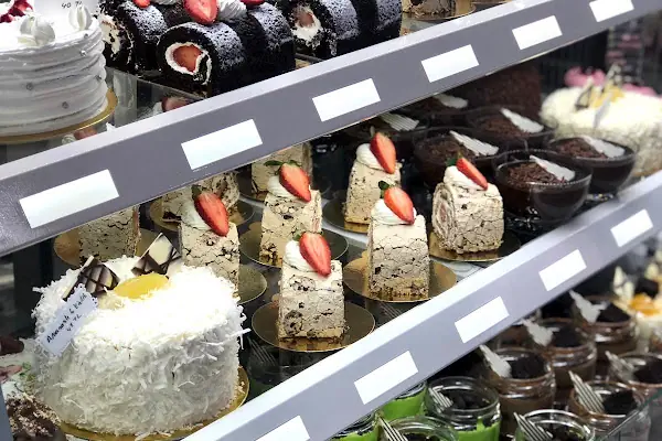 vipasta & Karagöz Baklavaları