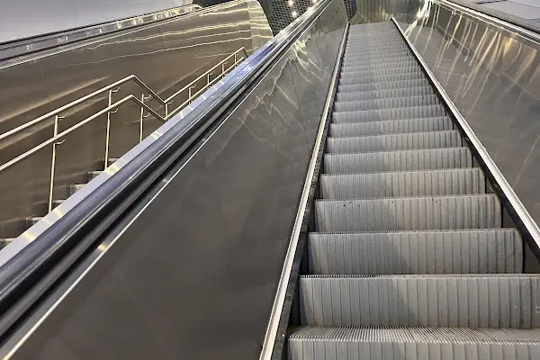 Arnavutköy metro istasyonu