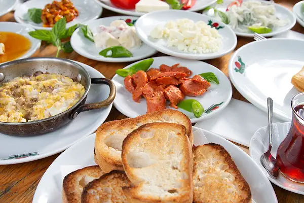 Gülmahal Restaurant Kafe, Kendin Pişir Mangal ve Serpme Kahvaltı