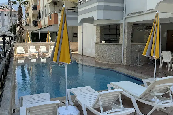 Christina Apart Otel