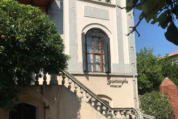 Tire Belediyesi Gülcüoğlu Konakları