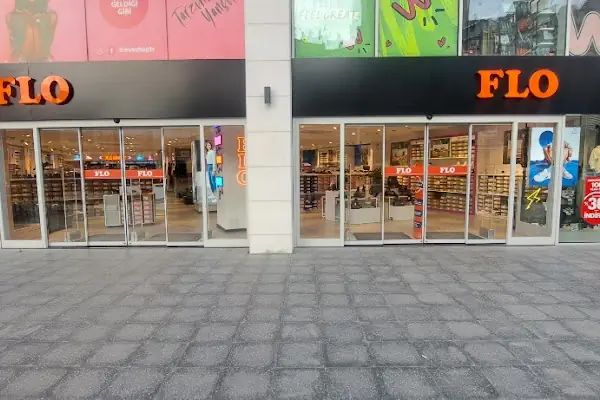 FLO Balıkesir Ticaret Merkezi Mağazası