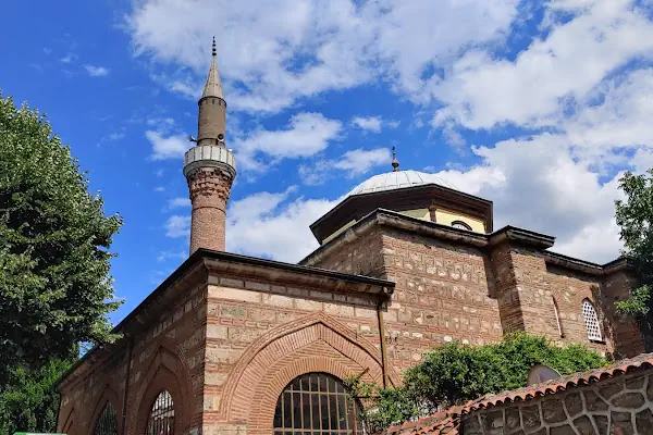 Üftade Camii ve Türbesi