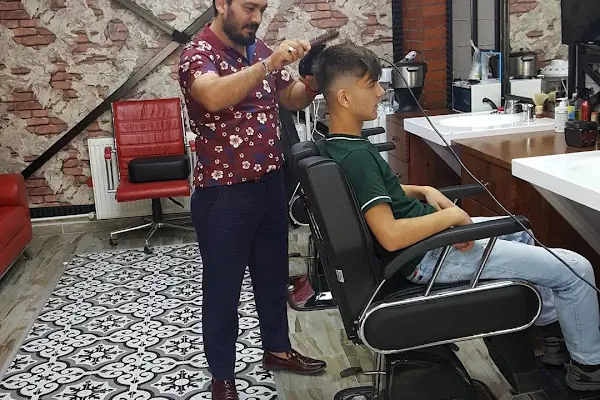 EMBİYA ERKEK KUAFÖRÜ