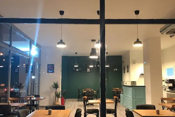 Luup Cafe
