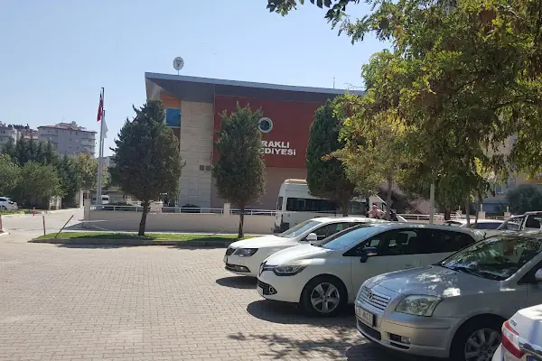 Bayraklı Belediyesi Sosyal Yardım İşleri Müdürlüğü