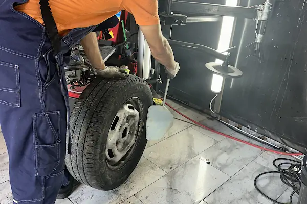 ED'S Car Wash & Detailing