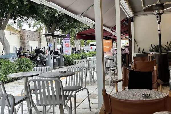 Bodrum Bunker Cafe & Bistro