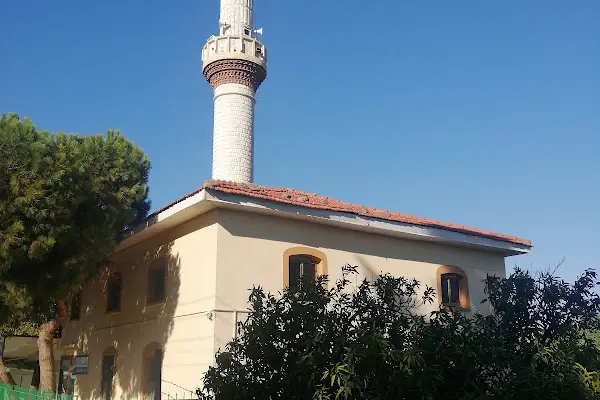 Bahçelerarası Cami