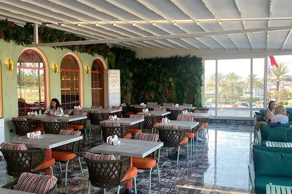 ZEHOS CAFE RESTAURANT