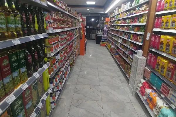 Başgimpa Süpermarketler Zinciri Karapürçek 5 Şubesi