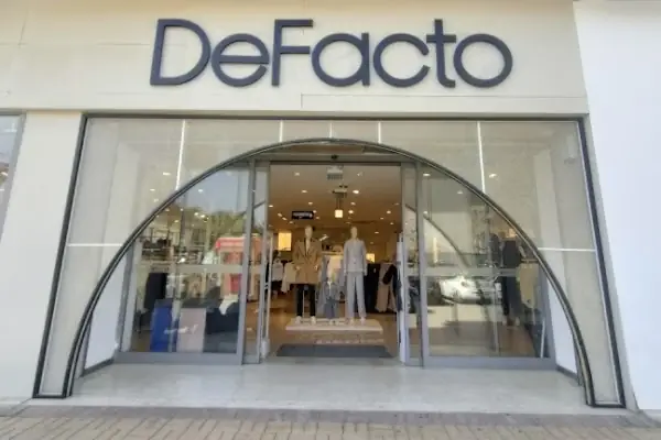 DeFacto
