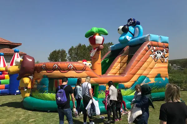 Şişme Oyun Parkı