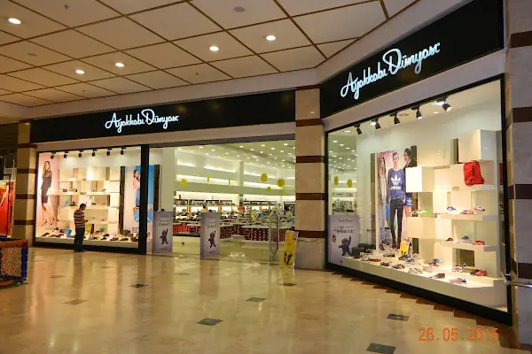 Ayakkabı Dünyası