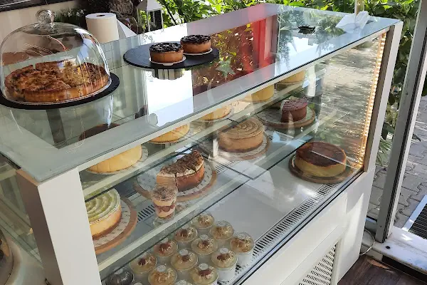 Pastel Patisserie Bayraklı